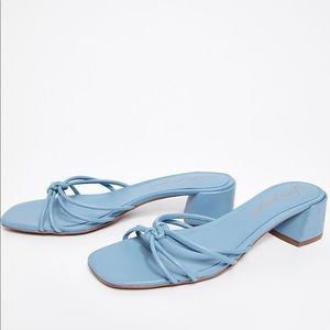 FREE PEOPLE PETRA BLOCK HEEL BLUE